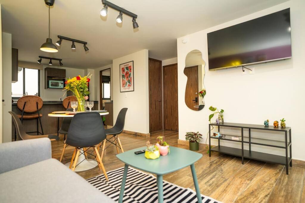 Stylish 2br-2ba Near Plaza De Toros