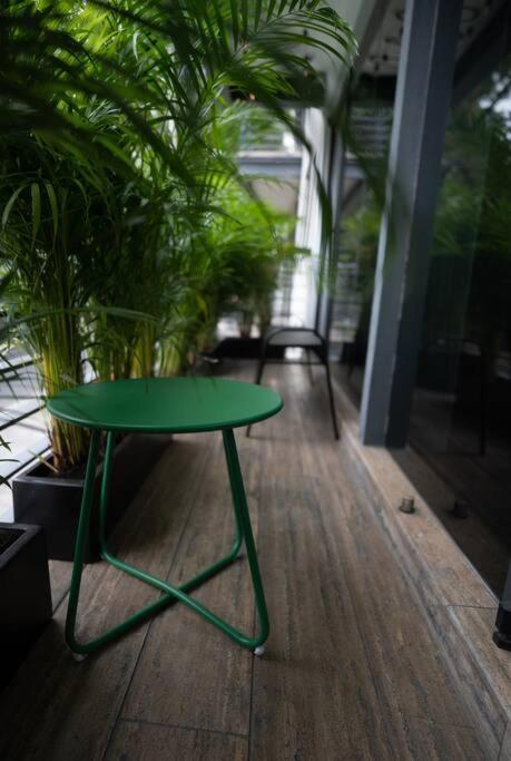 Stylish 2br-2ba Near Plaza De Toros