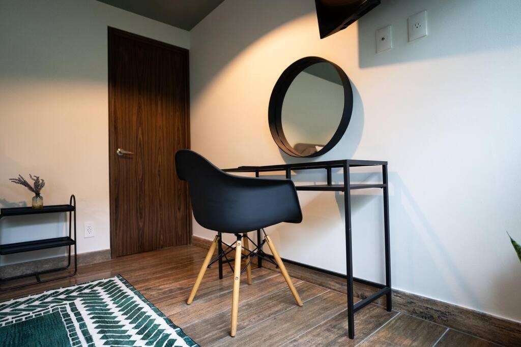 Stylish 2br-2ba Near Plaza De Toros *