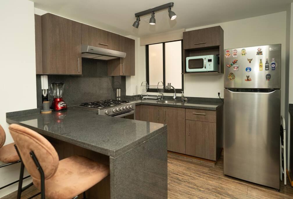 Apartment Stylish 2br-2ba Near Plaza De Toros