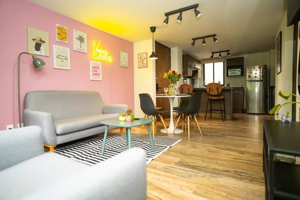 Apartment Stylish 2br-2ba Near Plaza De Toros